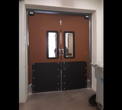 Model 9000 flexible traffic door, access door, swing door